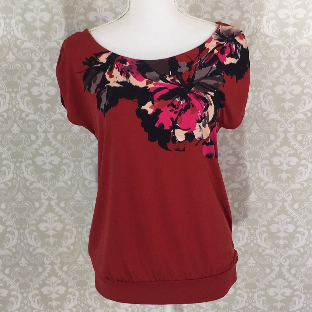 {The Limited} Size S Short Sleeve Blouse